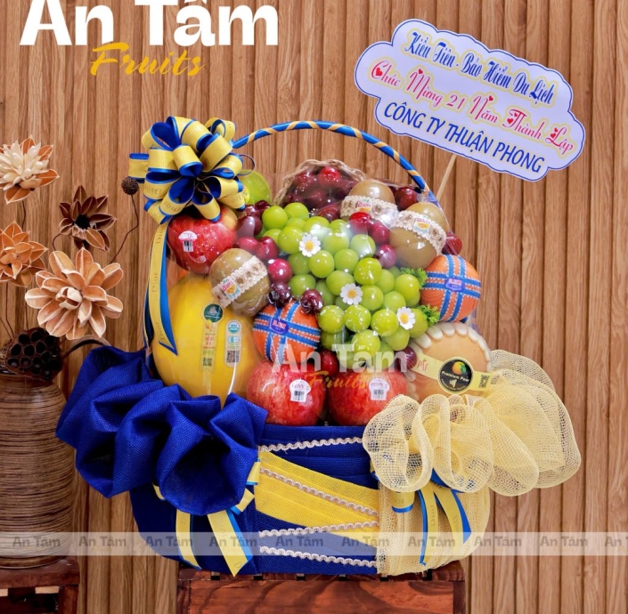 GIỎ TRÁI CÂY CHẤT LƯỢNG PHỐI MÀU THEO CHỦ ĐẠO CÔNG TY CÓ THỂ ĐỔI MÀU LƯỚI