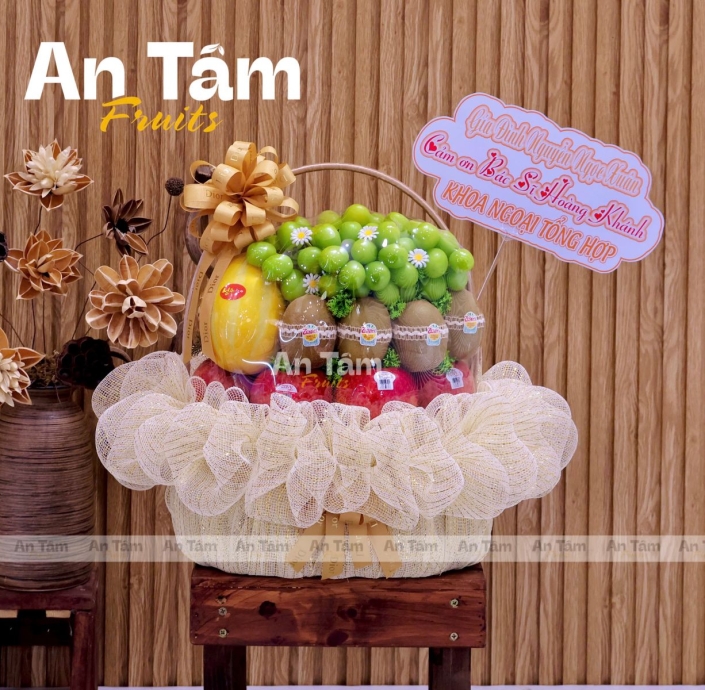 GIỎ TRÁI CÂY TONE KEM KIM TUYẾN CẢM ƠN BÁC SĨ SANG TRỌNG CHẤT LƯỢNG 