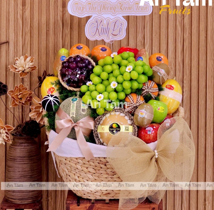 GIỎ TRÁI CÂY SIÊU NẶNG HIỆN ĐẠI MIX GIỎ MÂY SANG TRỌNG