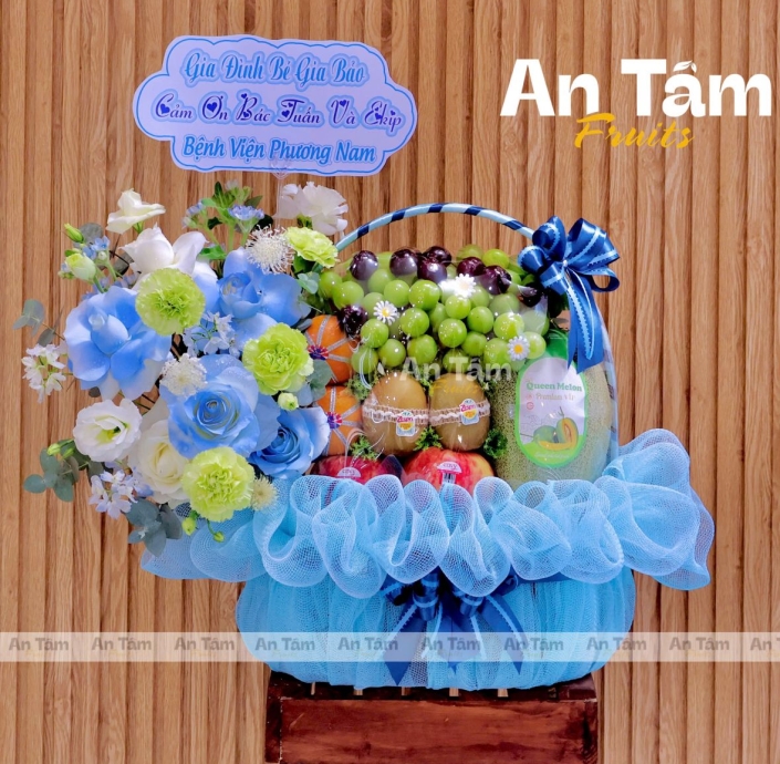 GIỎ TRÁI CÂY CẢM ƠN ĐỘI NGỦ Y BÁC SĨ PHỐI HOA XINH IU 
