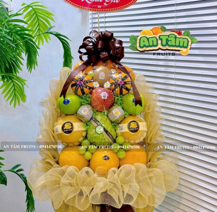 THÁP TRÁI CÂY TO CAO KÍNH LỄ KÍNH GIỖ 