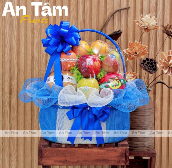 GIỎ TRÁI CÂY PHỐI KEM XANH DÂNG HƯƠNG