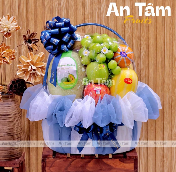 GIỎ TRÁI CÂY CHÚC MỪNG SINH NHẬT ĐỐI TÁC NAM SANG TRỌNG 
