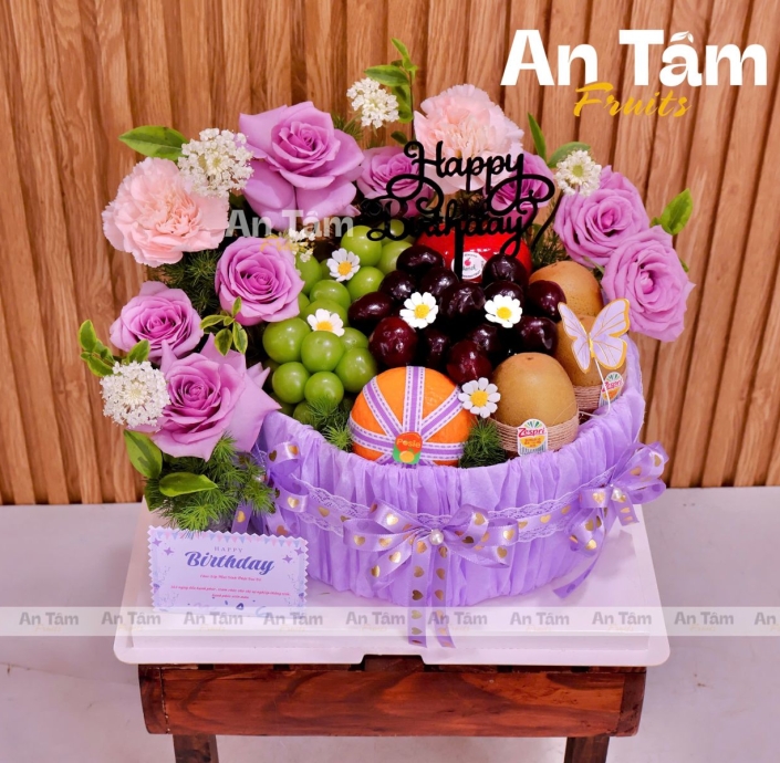 BÁNH KEM TRÁI CÂY TONE TÍM TẶNG SẾP 