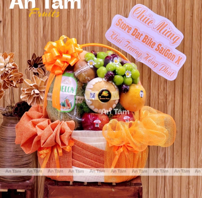GIỎ TRÁI CÂY TONE MÀU CAM THƯƠNG HIỆU MỪNG KHAI TRƯƠNG