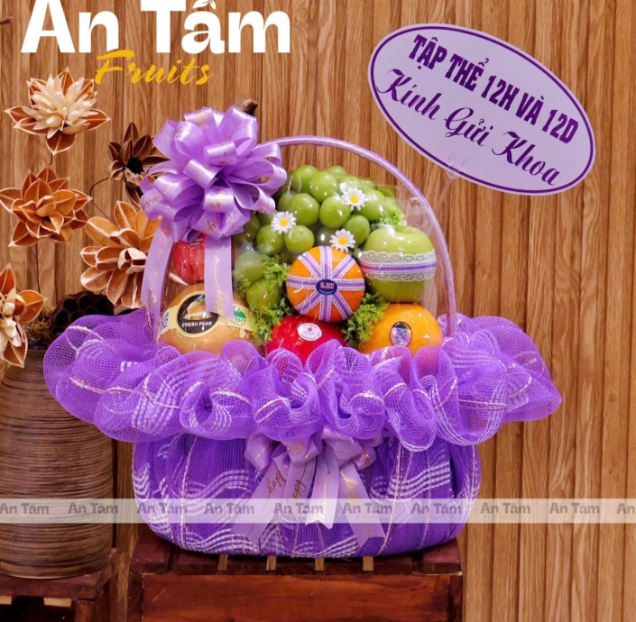 GIỎ TRÁI CÂY TONE TÍM BIẾU TẶNG 