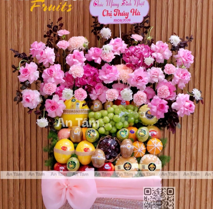 GIỎ TRÁI CÂY PHỐI HOA CAO CẤP CHÚC MỪNG SINH NHẬT ĐỐI TÁC TONE HỒNG 