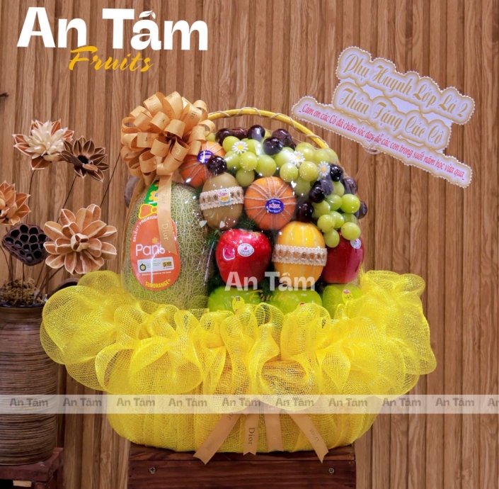 GIỎ TRÁI CÂY TONE VÀNG CHẤT LƯỢNG 