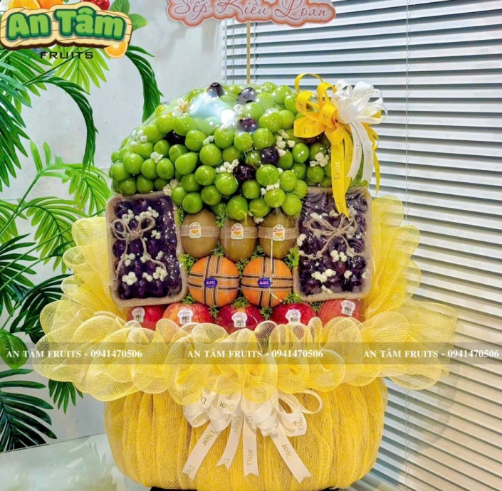 GIỎ TRÁI CÂY SIÊU CHERRY NHO TO Ú Ụ TẶNG SINH NHẬT SẾP