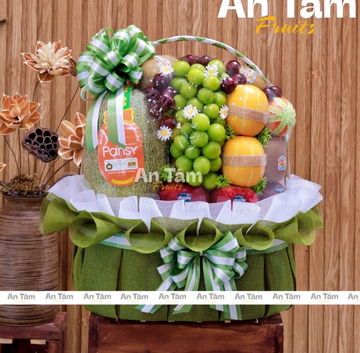 GIỎ TRÁI CÂY HIỆN ĐẠI SANG TRỌNG PHÙ HỢP MỌI DỊP TONE MÀU XANH RÊU