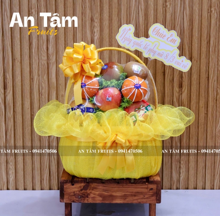 GIỎ TRÁI CÂY TONE VÀNG KÍNH TẶNG THẦY CÔ
