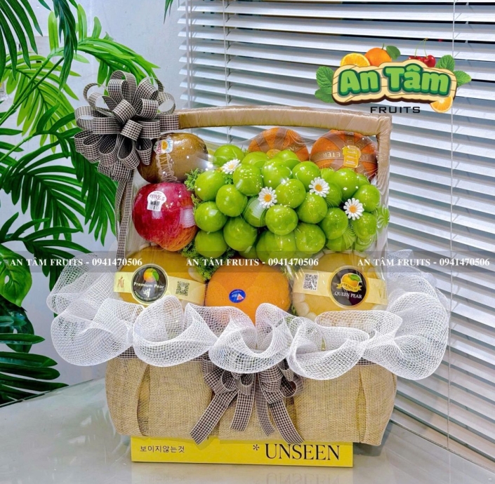 GIỎ TRÁI CÂY TONE NÂU CẢM ƠN BÁC SĨ